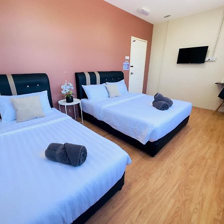 Familia Motel Kangar Exteriör bild