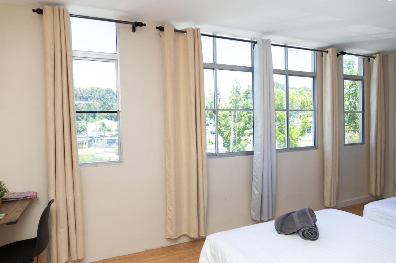 Familia Motel Kangar Exteriör bild
