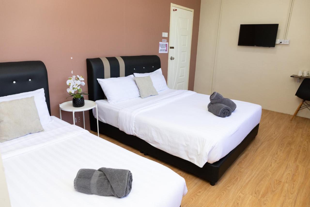 Familia Motel Kangar Exteriör bild