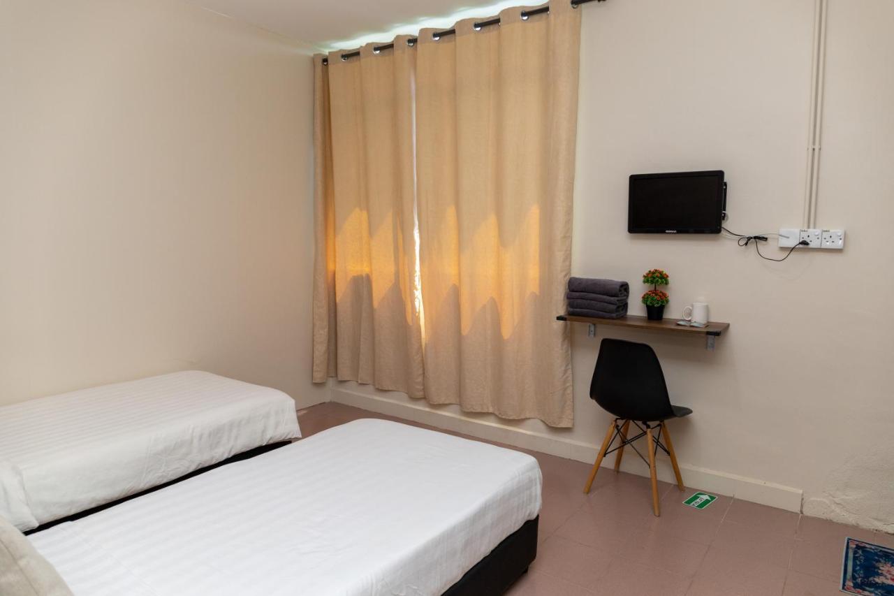 Familia Motel Kangar Exteriör bild